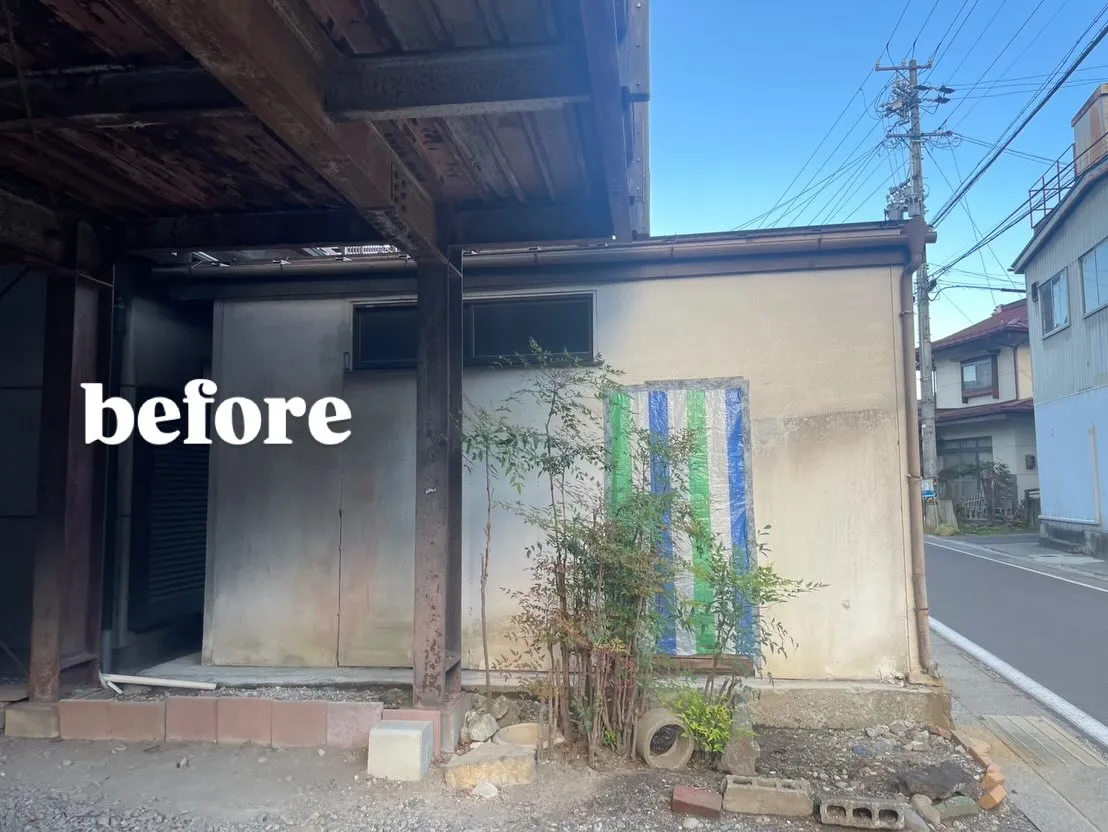 岡谷市で外壁の一部が剥がれたので他の部分も剥がれないようにカ...