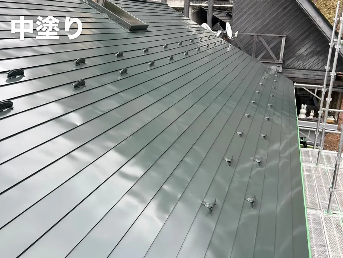 今回は屋根塗装工事